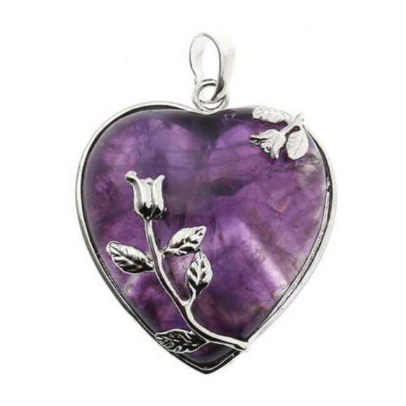 Jewelry - Natural  Amethyst Pendant Free 18in Silver Chain